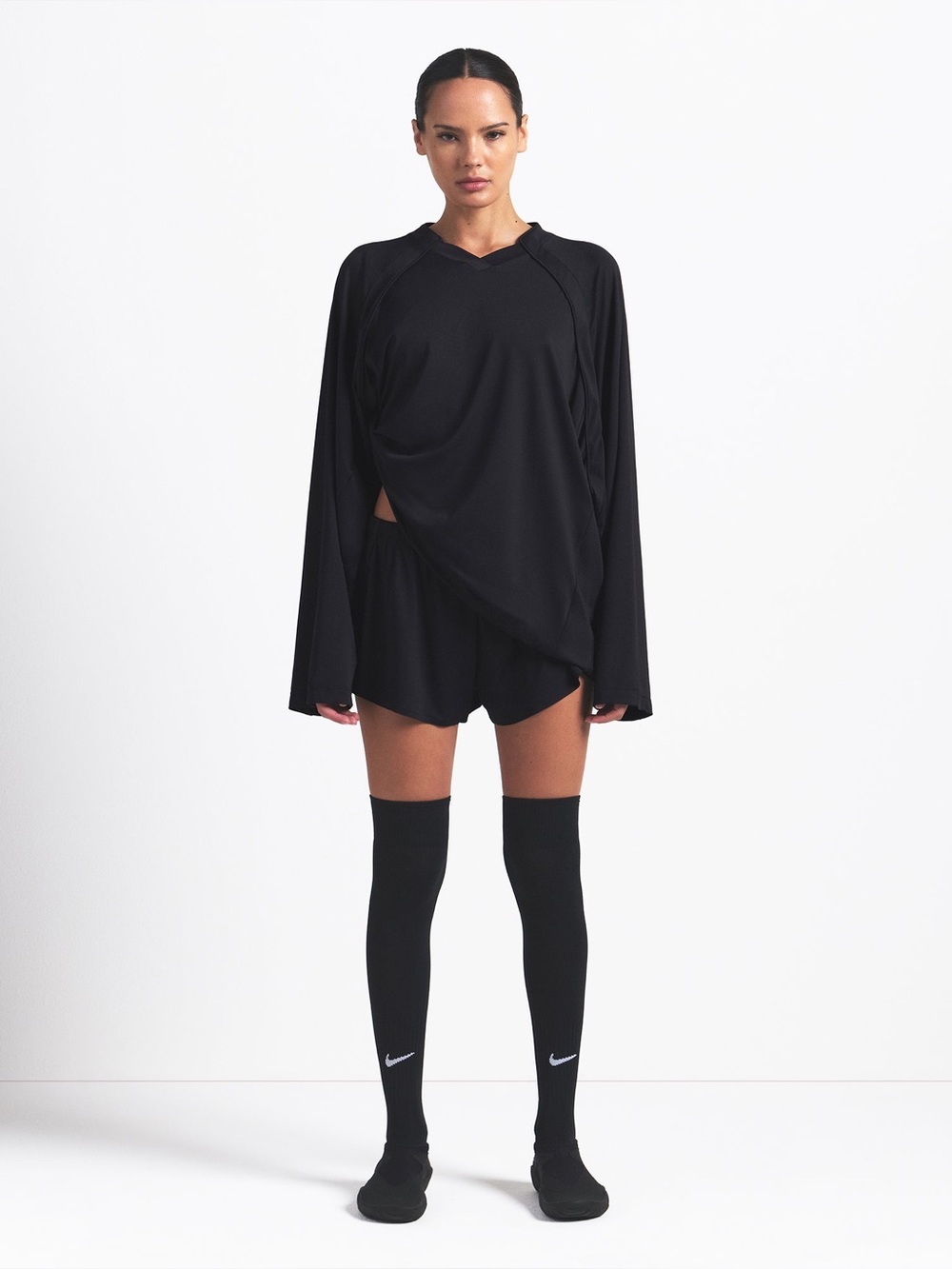 Nike SKIMS NWT Airy V-Neck Oversized Long Sleeve - Obsidian Black SIZE MEDIUM